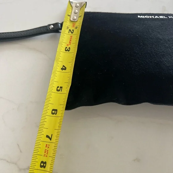 Michael Kors wristlet/ clutch black calf hair - Picture 5 of 9